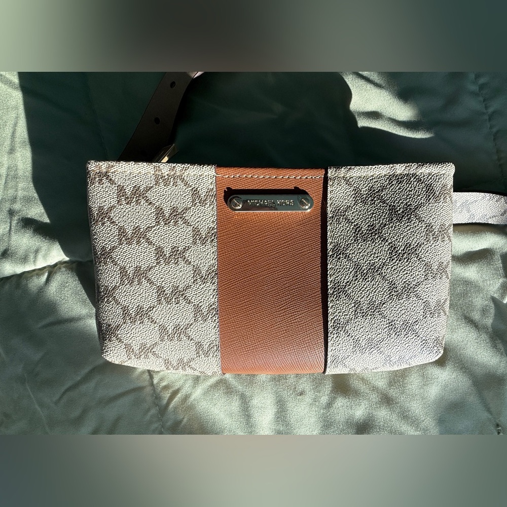 Michael Kors fanny pack
